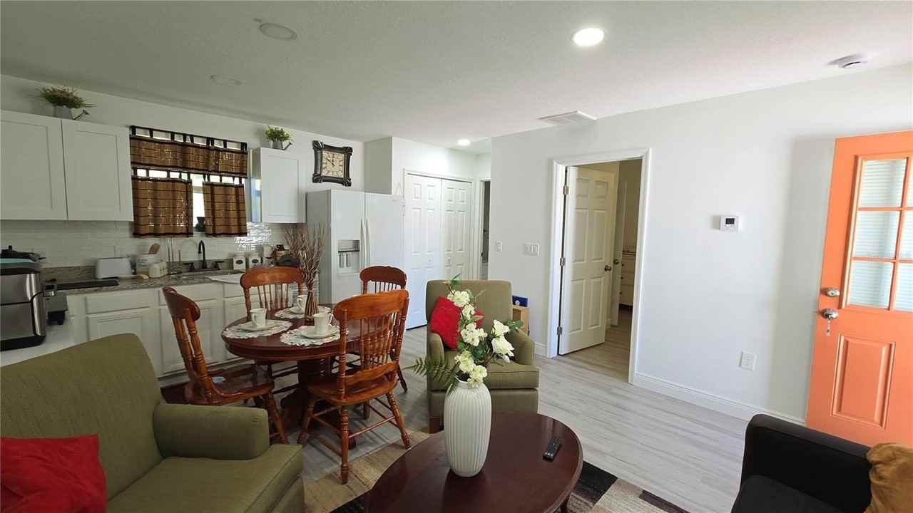 2207 Julianna Ct - Photo 6 of 11