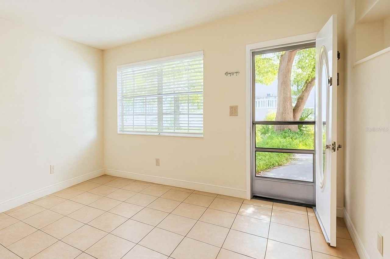 180 2nd St Sw - Photo 2 of 9