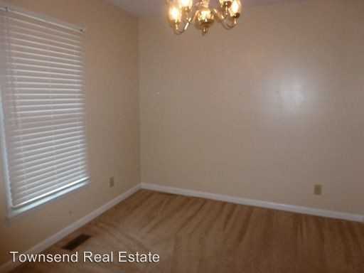 162 3rd St - Photo 3 of 15