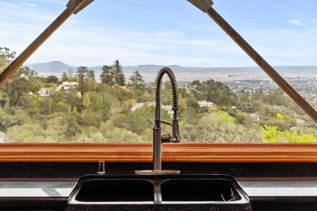 15 Anson Rd - Photo 4 of 25