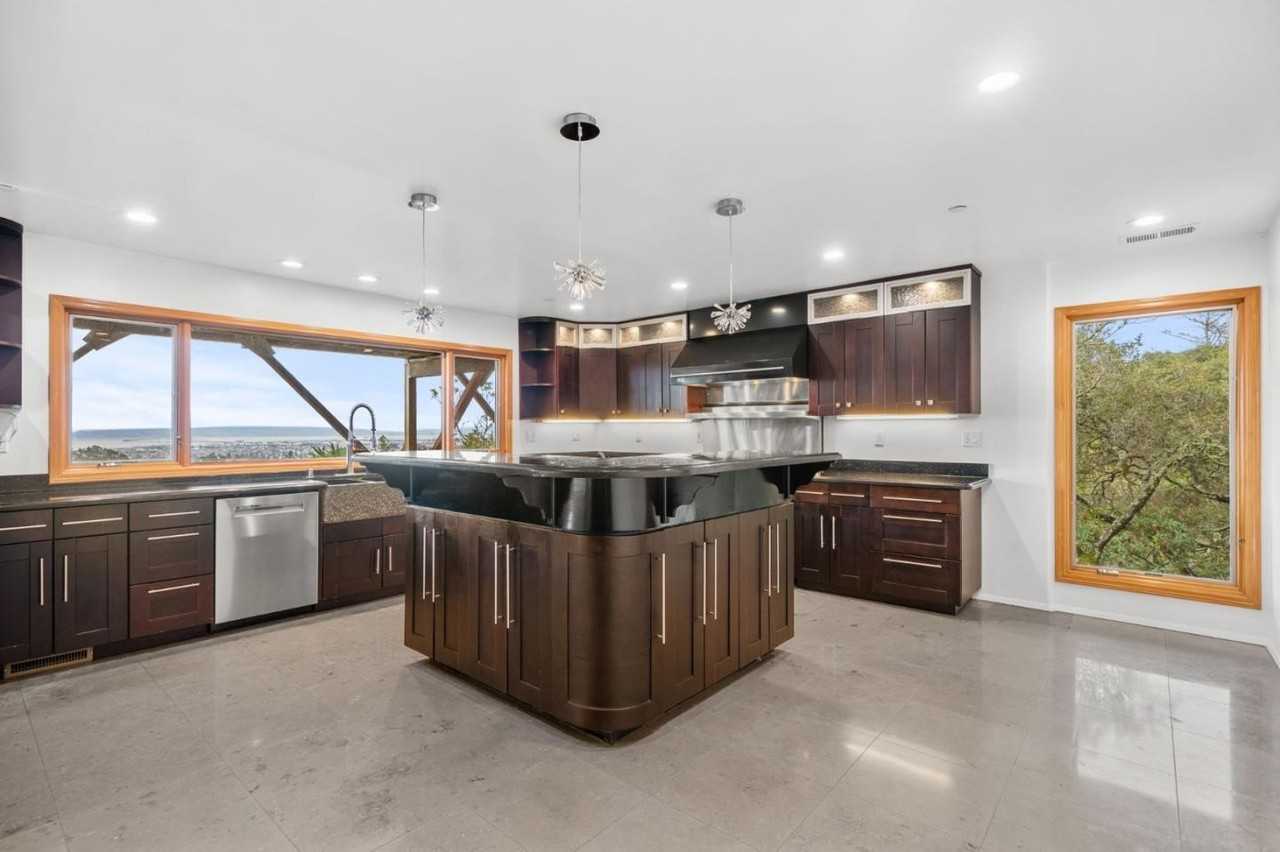 15 Anson Rd - Photo 7 of 25