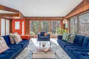 featured image of 2745 Vanston Rd