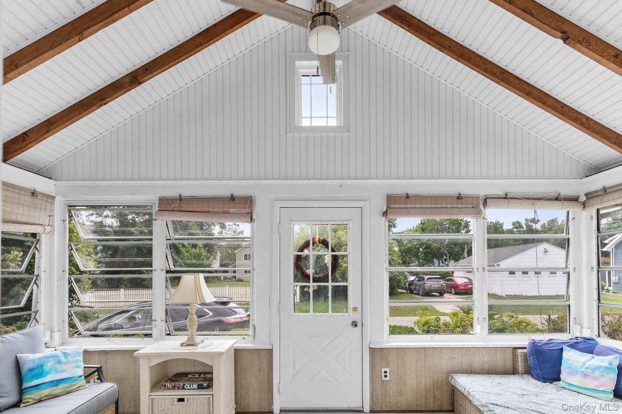 64 Point St - Photo 4 of 29