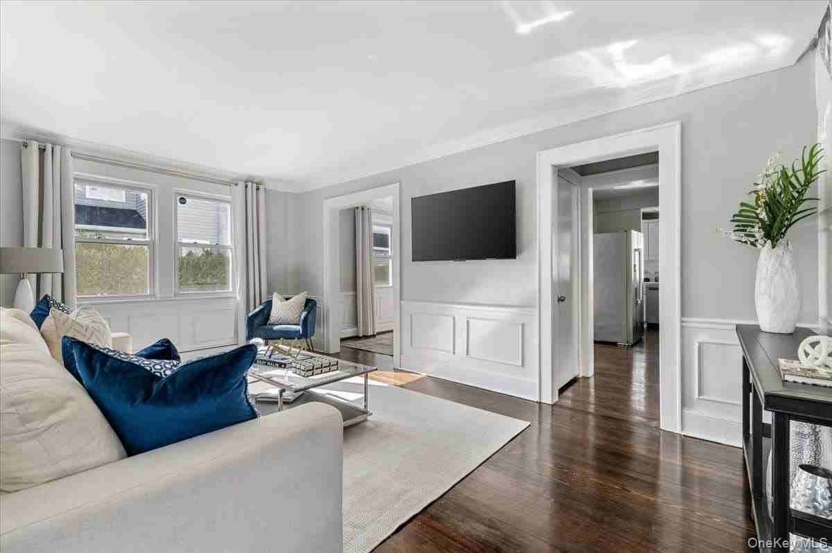 33 Avenue B - Photo 4 of 34