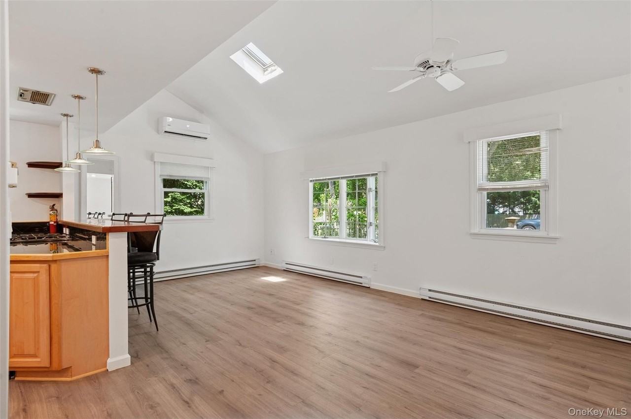 4 E End Ave - Photo 7 of 17