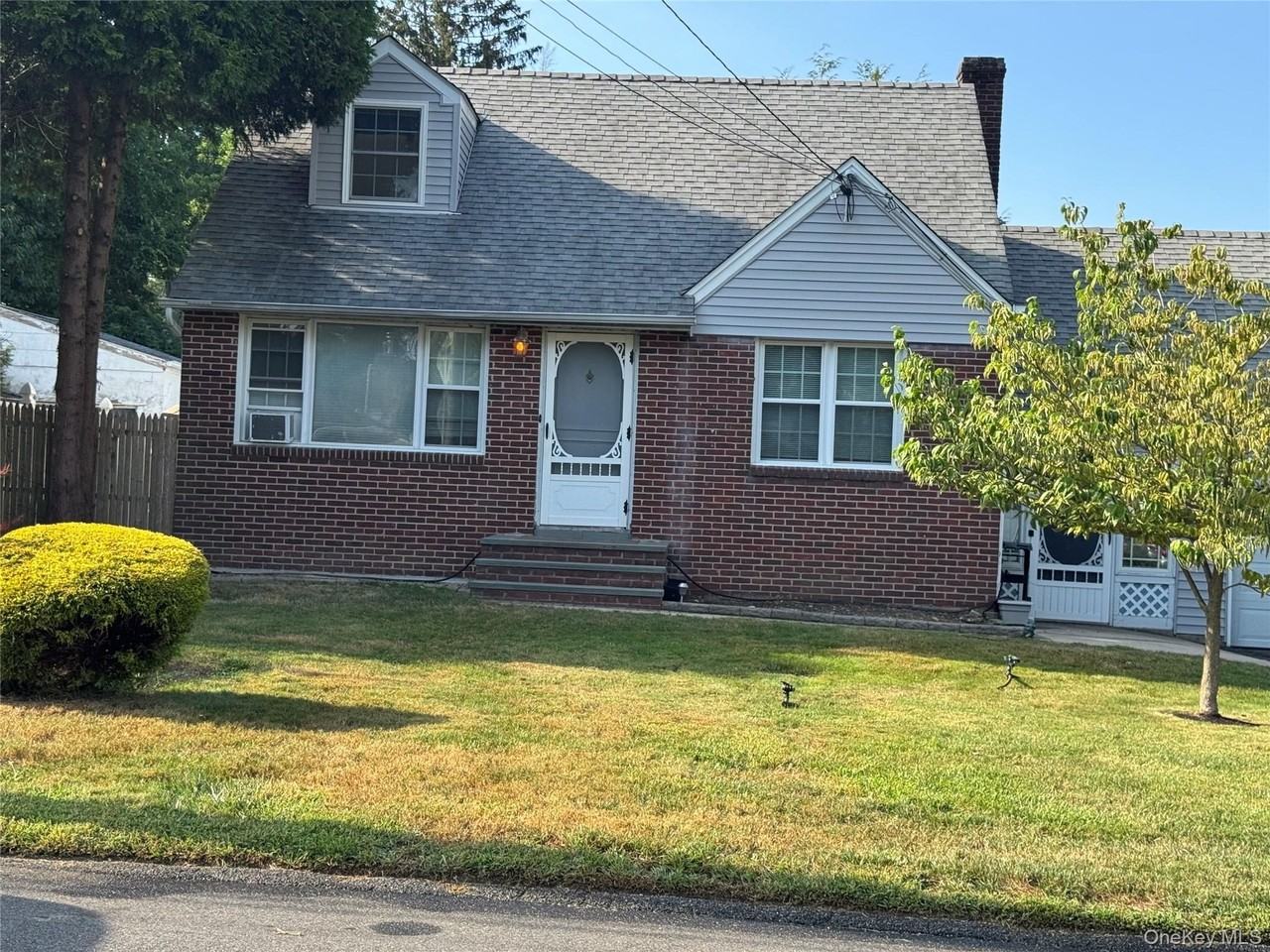 29 Dorchester St - Photo 5 of 25