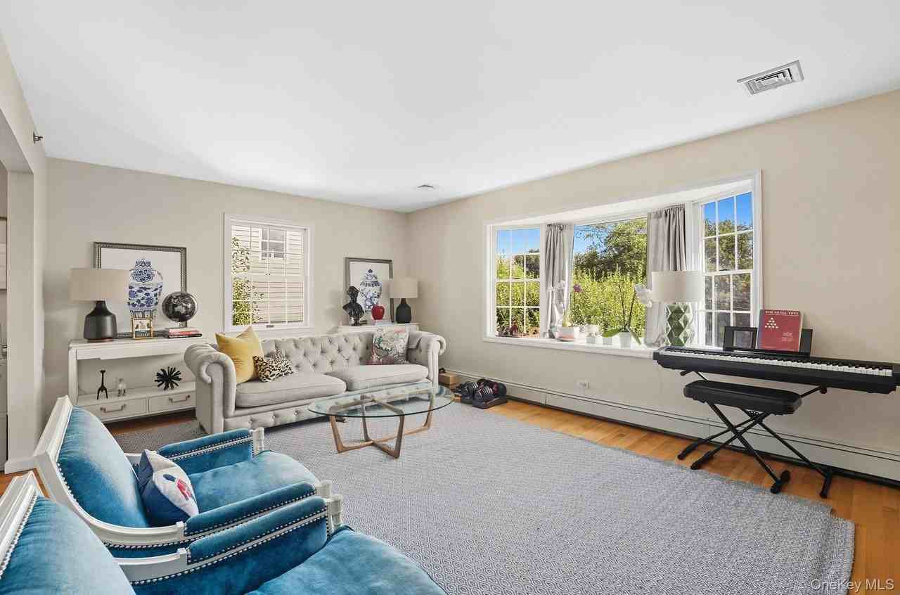 53 Prince Street - Photo 2 of 20