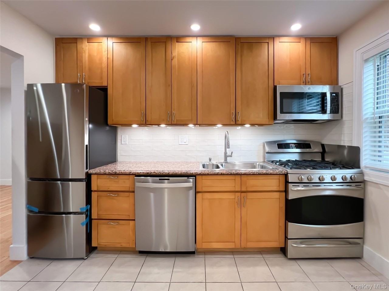 246-17 246-17 Unit#A Union Turnpike - Photo 7 of 18