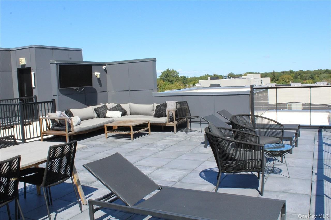 331 E Main St #306 - Photo 6 of 6