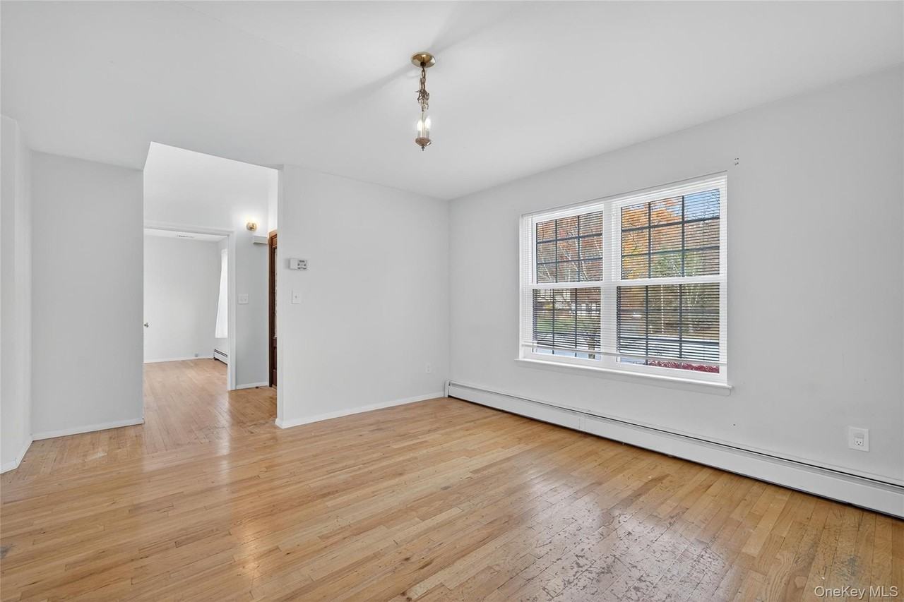 1 Lincoln Ct - Photo 7 of 34