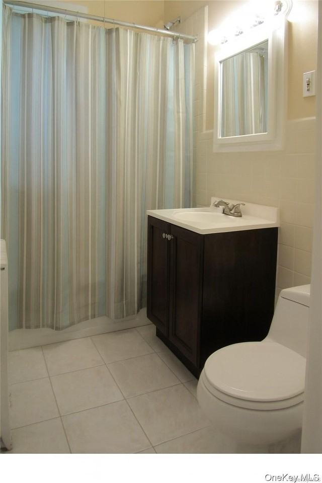 21 Harding Drive #1W - Photo 6 of 6