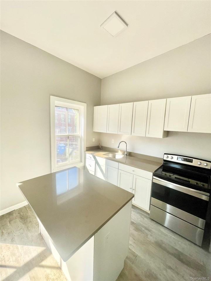 2 Liberty Street #2 - Photo 5 of 11