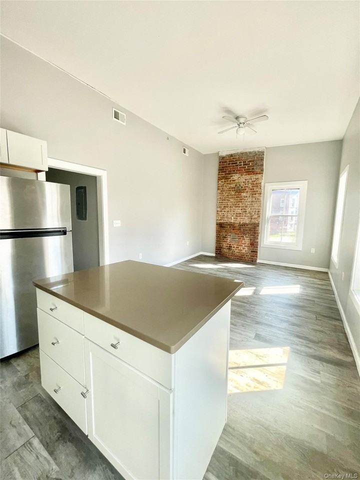 2 Liberty Street #2 - Photo 7 of 11