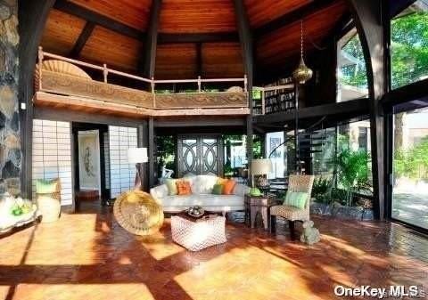 48 Westland Drive - Photo 3 of 25