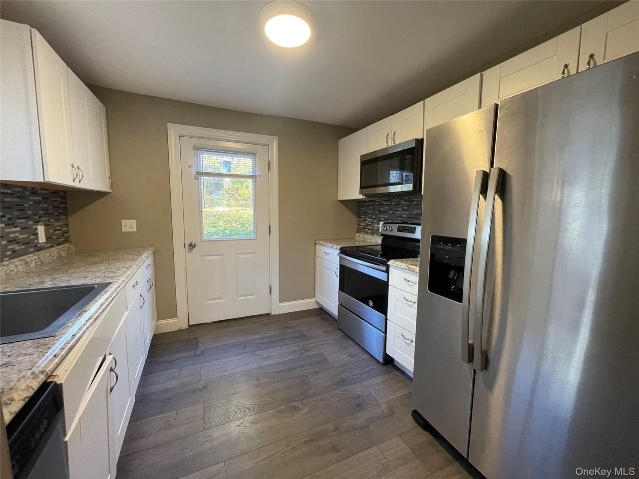 101 Delafield Street - Photo 2 of 16