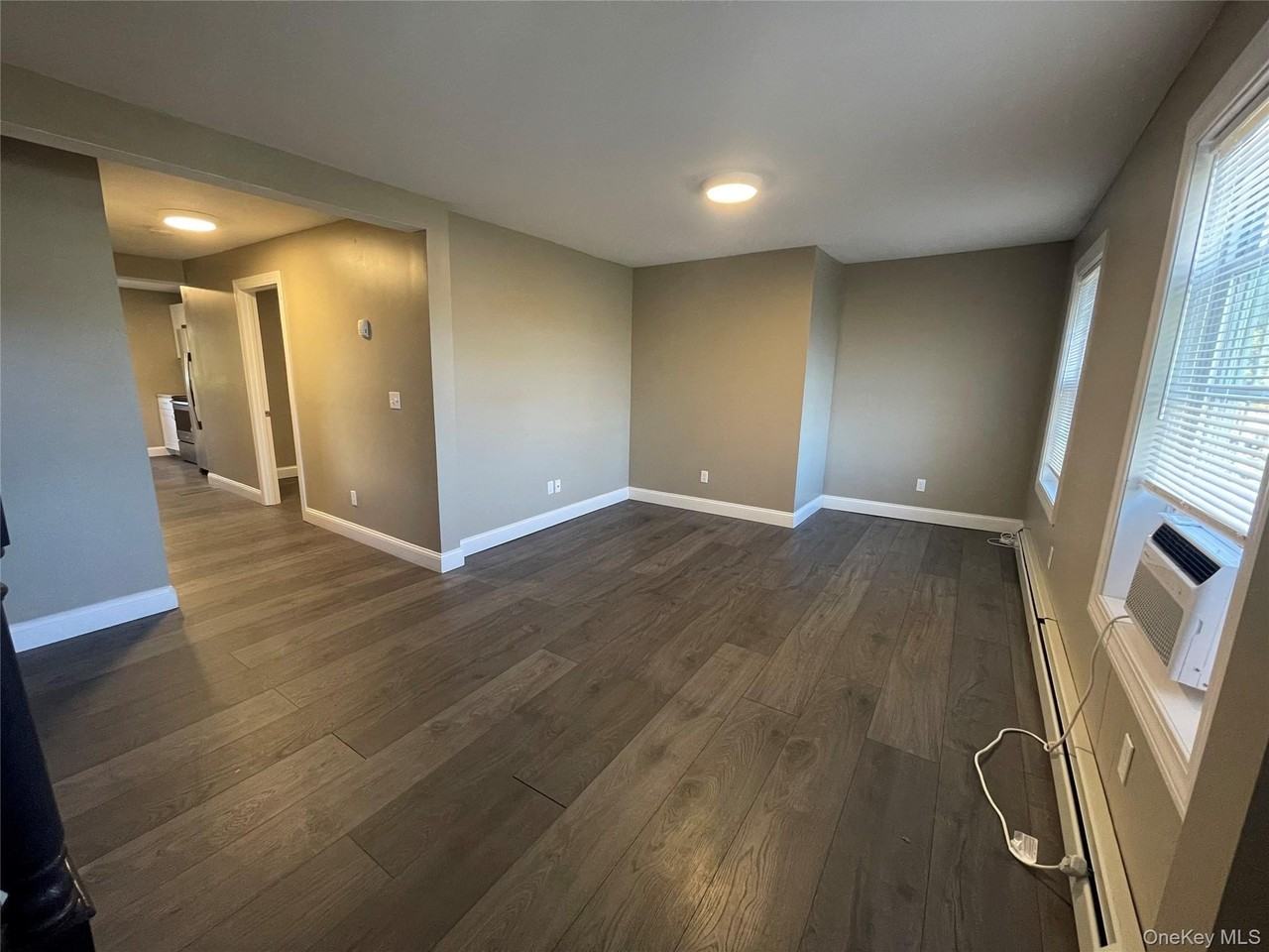 101 Delafield Street - Photo 4 of 16