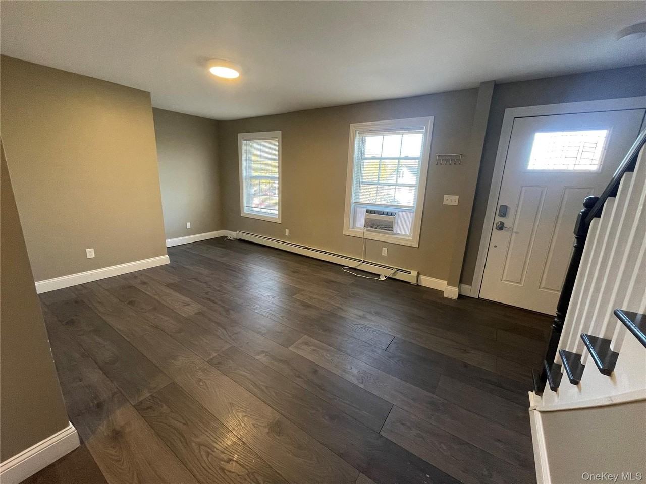 101 Delafield Street - Photo 5 of 16