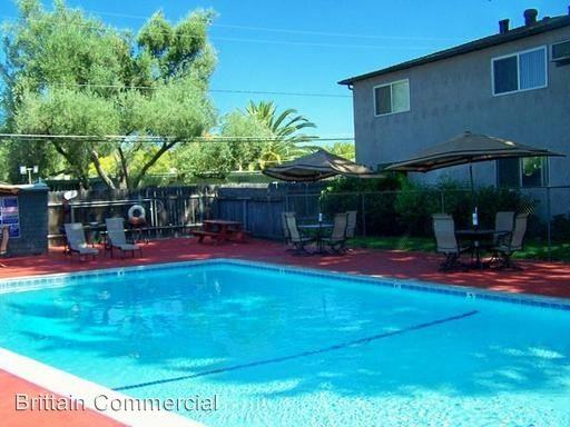 2900 MARCONI AVENUE - Photo 3 of 7