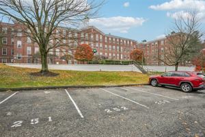 featured image of 3208 Villa At The Woods