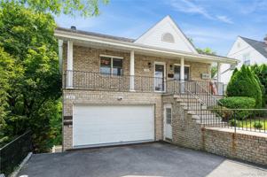 featured image of 140 Woodside Avenue