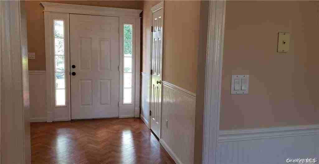 28 Carley Ave - Photo 4 of 17