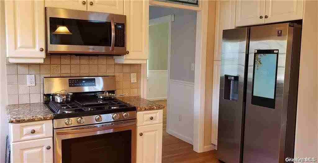 28 Carley Ave - Photo 7 of 17