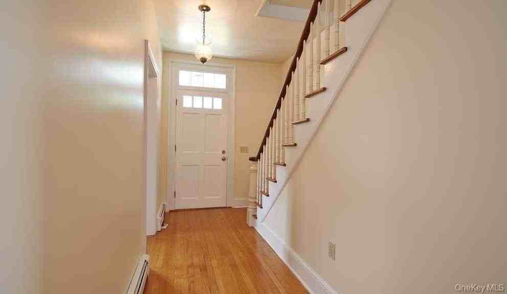 40 Broad St - Photo 5 of 23