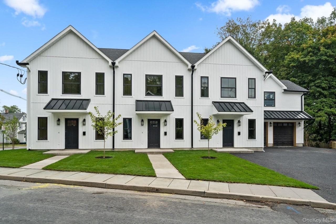 43 Wheeler Ave Apt B #B - Photo 3 of 42