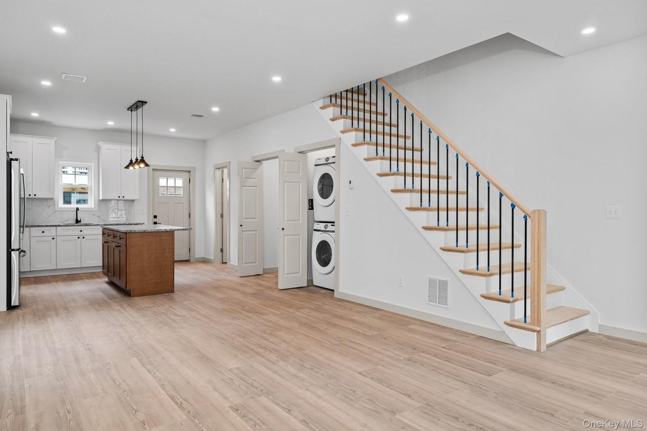 43 Wheeler Ave Apt B #B - Photo 5 of 42