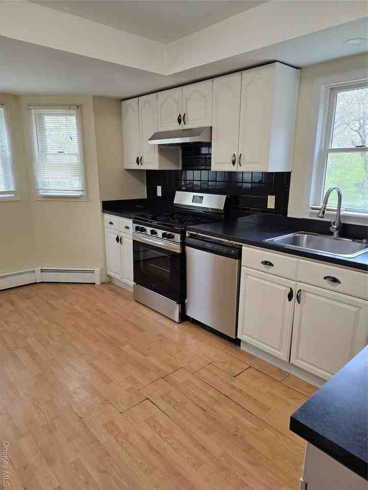 43 Martin Road - Photo 5 of 15