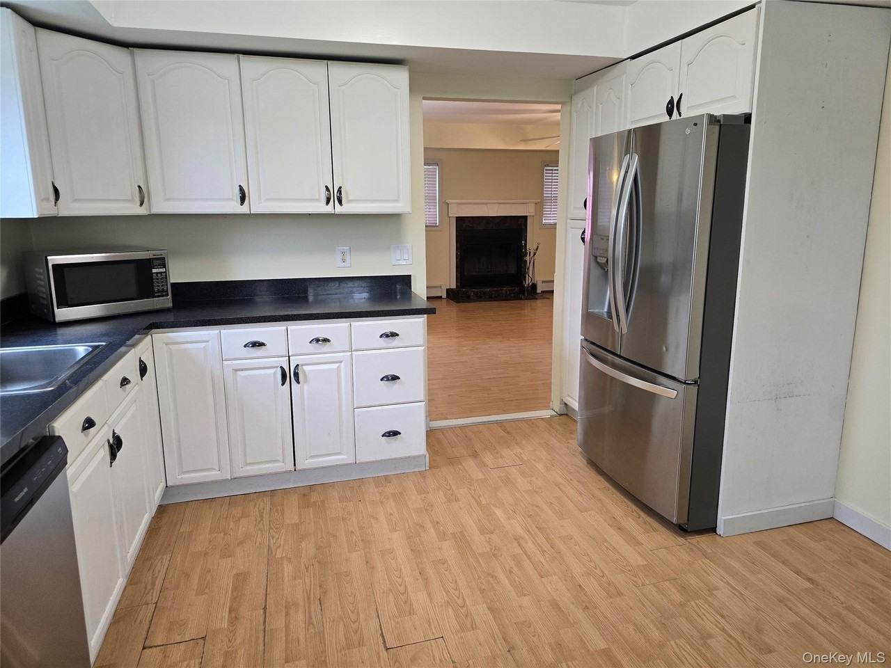 43 Martin Road - Photo 7 of 15