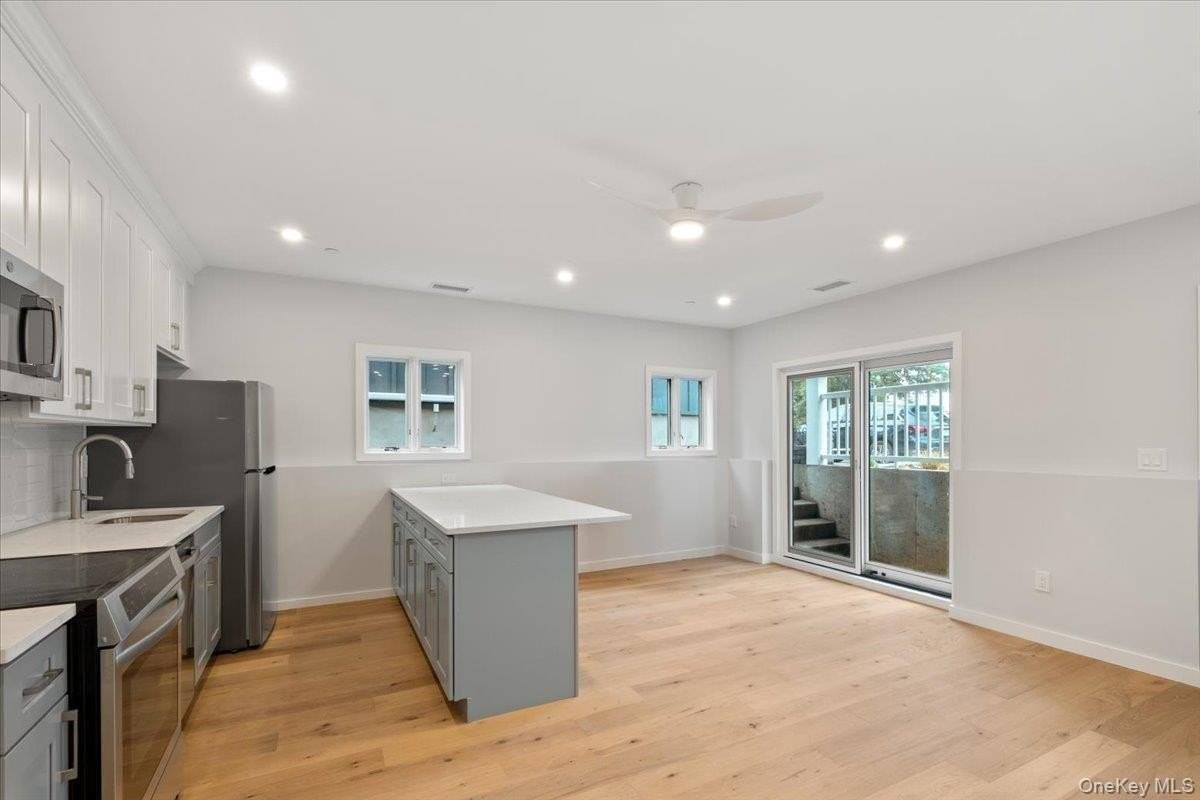 46 Hudson Street #1 - Photo 5 of 31