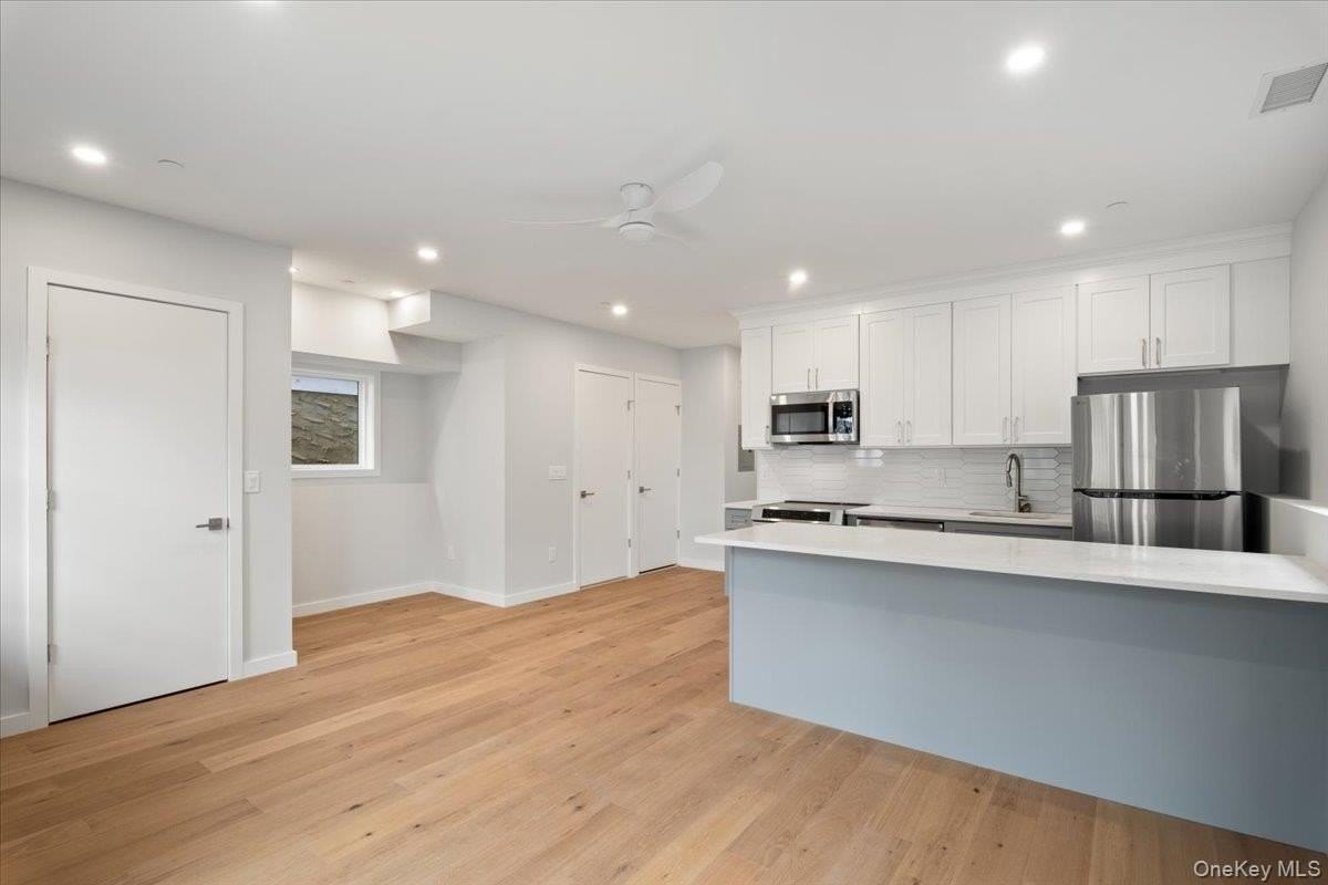 46 Hudson Street #1 - Photo 6 of 31