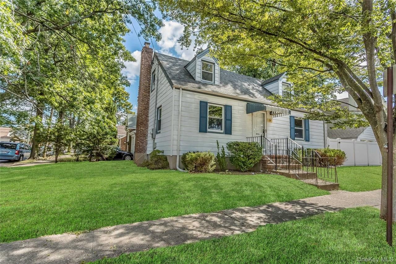 136 136 N 1st Street - Photo 3 of 21