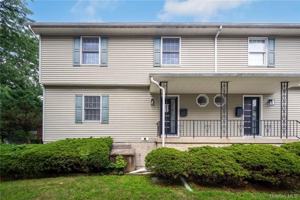 featured image of 44 Harrison Ave