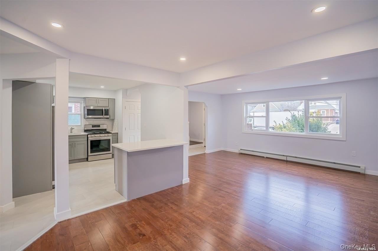 44 Stewart Avenue - Photo 5 of 15