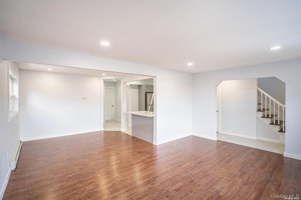 44 Stewart Avenue - Photo 6 of 15