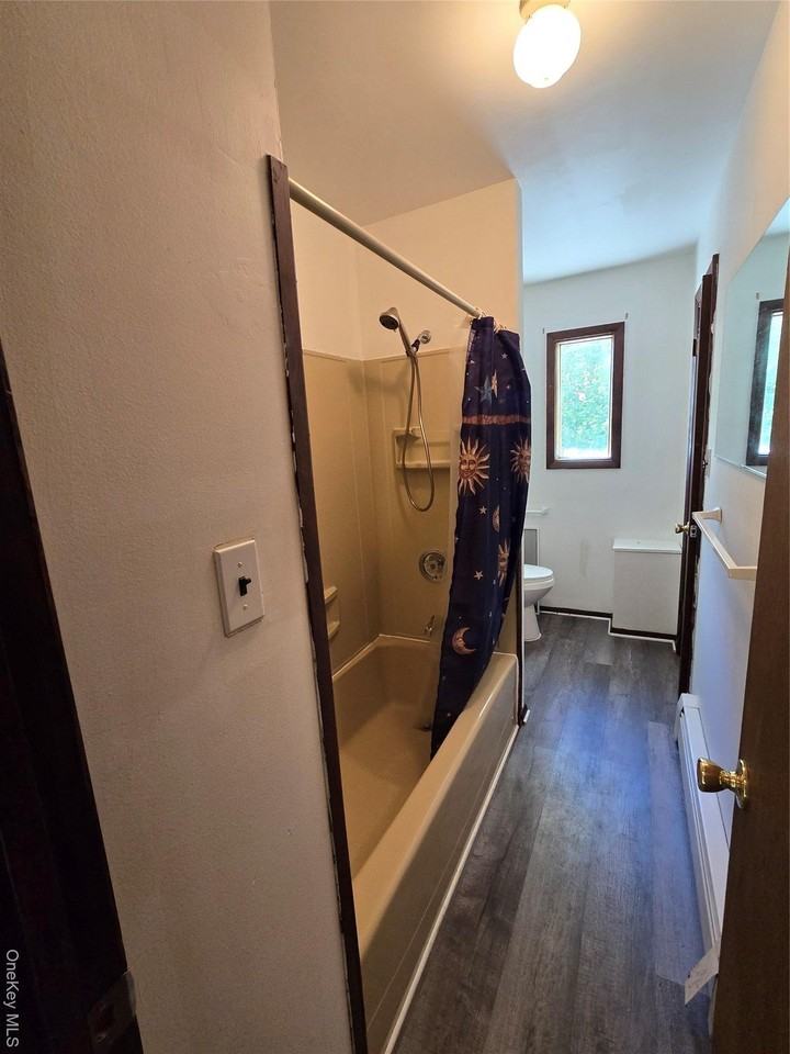 32 Genung St #2 - Photo 7 of 9