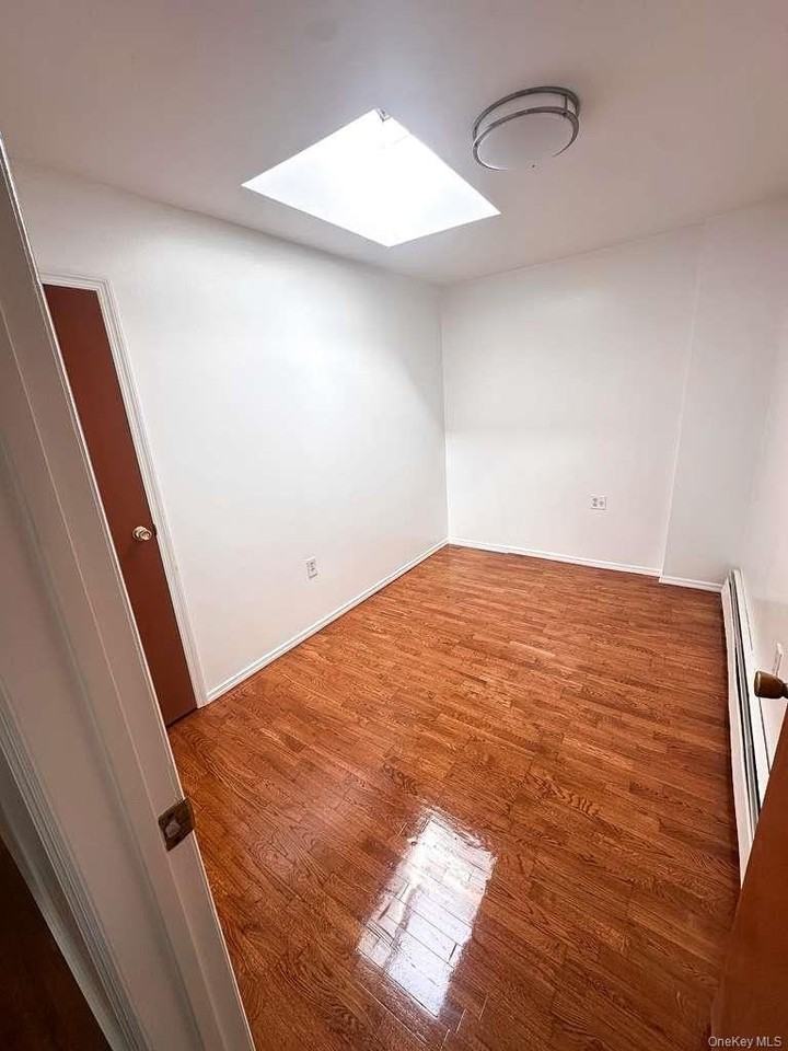 19703 120th Ave - Photo 5 of 11