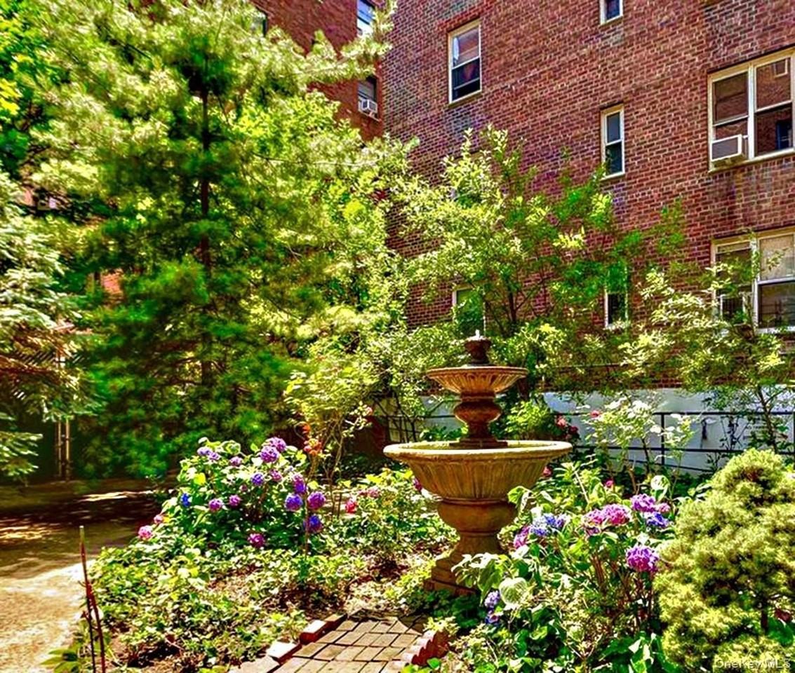 34th Avenue #3T - Photo 2 of 16