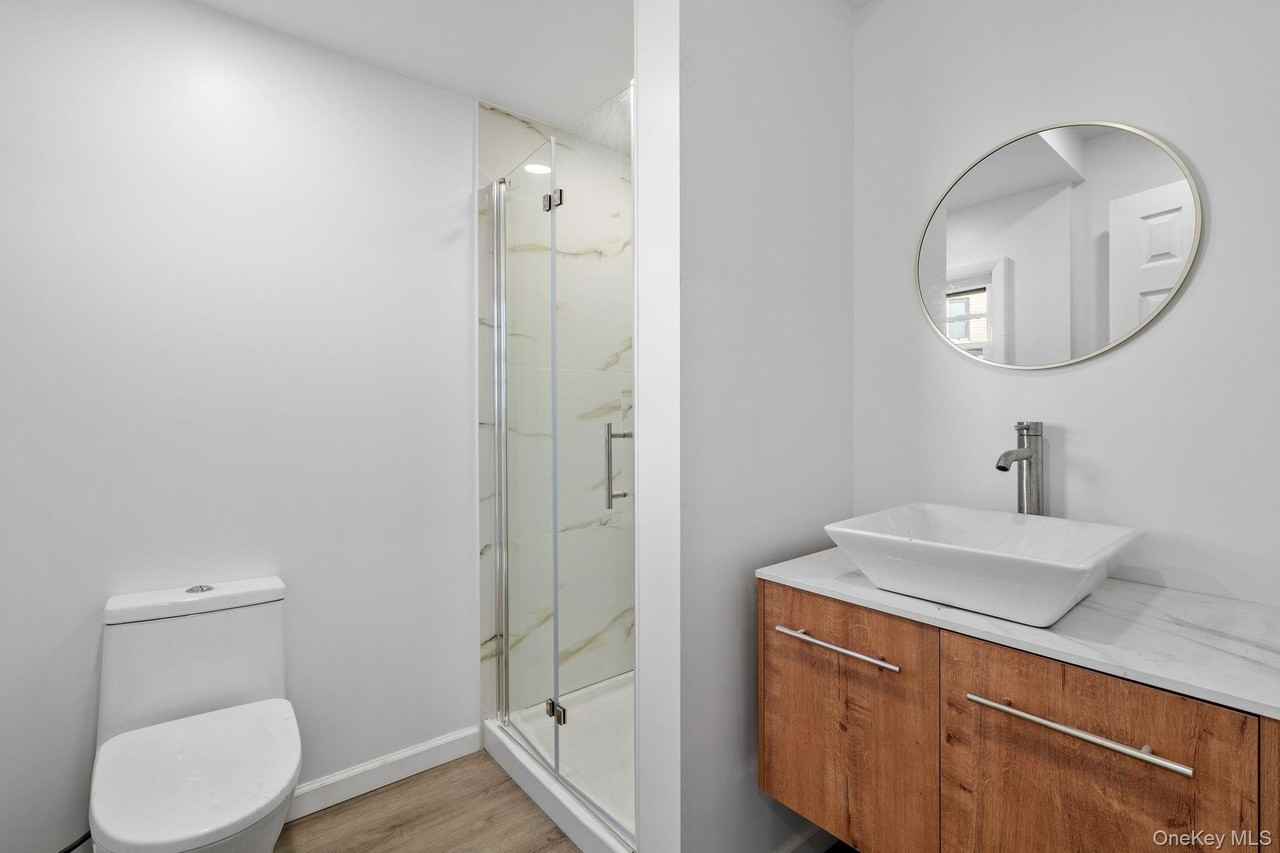 87 Winnikee Ave - Photo 7 of 22