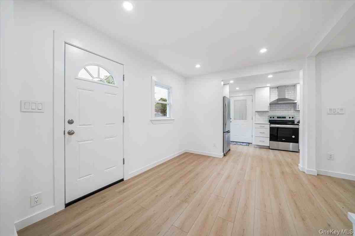 15 Old Westbrookville Rd - Photo 4 of 19