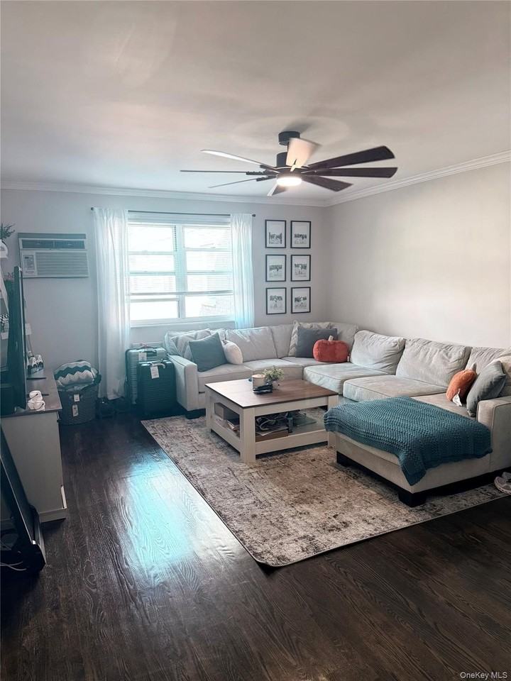 8110 Langdale St Unit 247a #247A - Photo 3 of 6