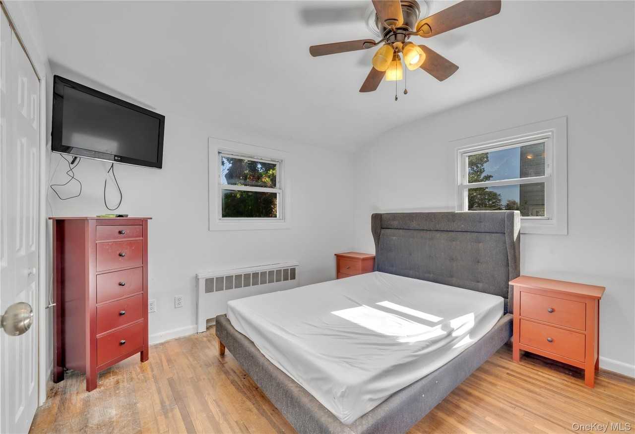 102 Lafayette St - Photo 7 of 20