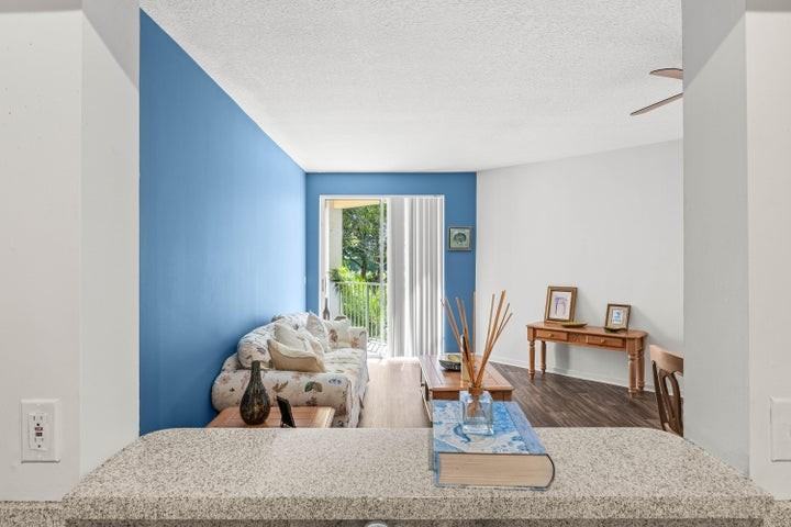 1951 Brandywine Road #207 - Photo 3 of 7