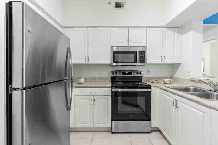 1951 Brandywine Road #207 - Photo 4 of 7