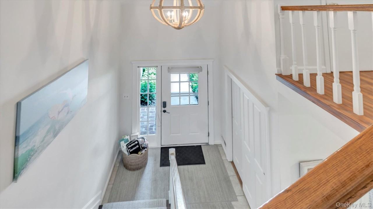 10 Leland Lane #19 - Photo 4 of 23