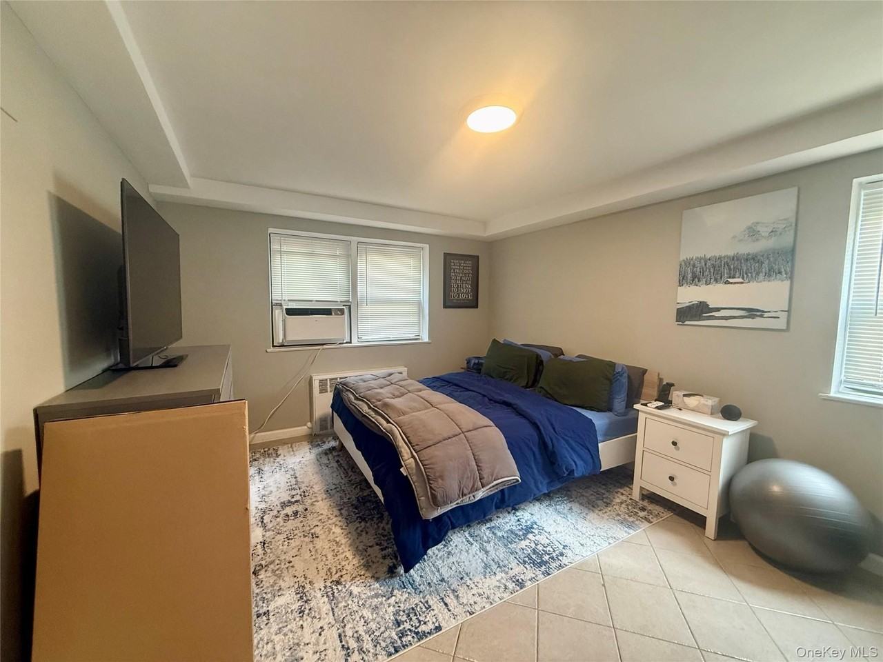 470 East Broadway #A11 - Photo 5 of 16