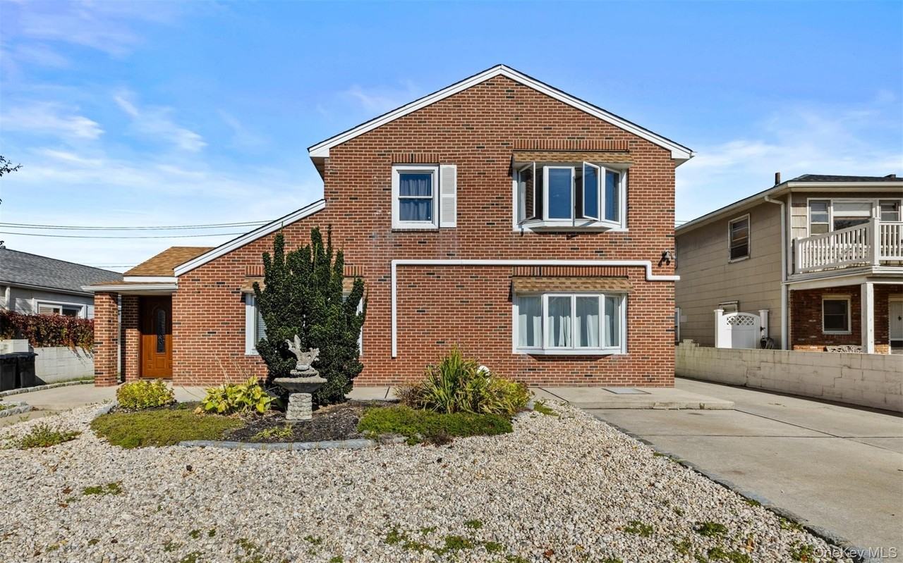 539 West Park Avenue #2