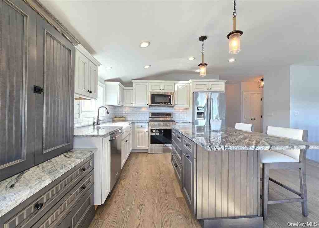 81 Old Field Road - Photo 7 of 14